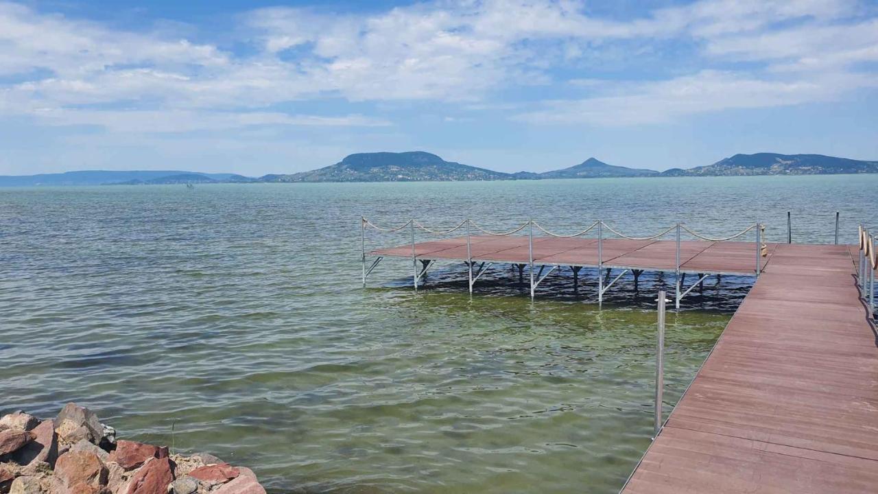 Apartment In Fonyod/Balaton 18580 Bagian luar foto